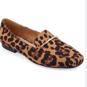 Journee Collection Leopard Print Flats
